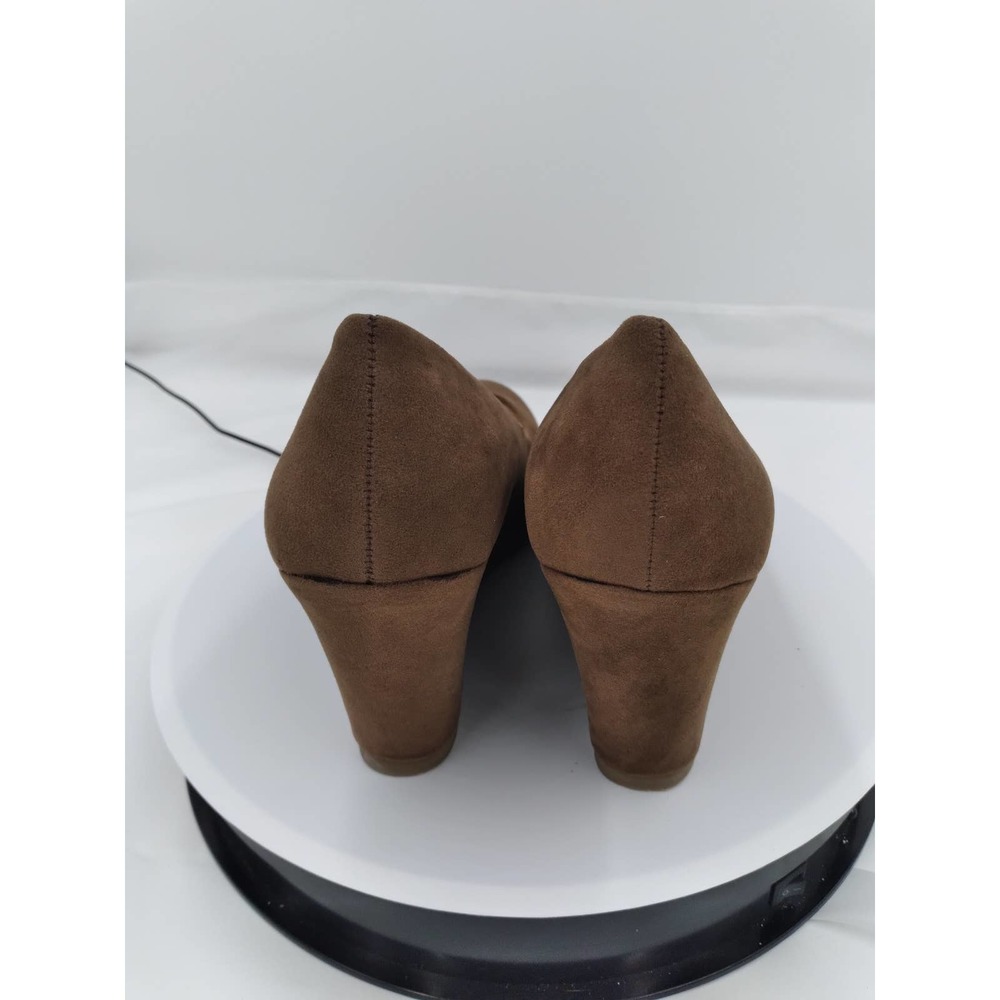 NIB Maurices 3.5" closed toe wedge Tan size 8 - Picture 4 of 6